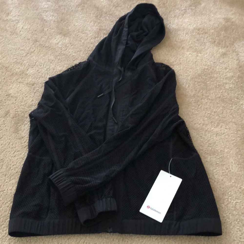 Lululemon Black Mesh on Mesh Jacket NWT
